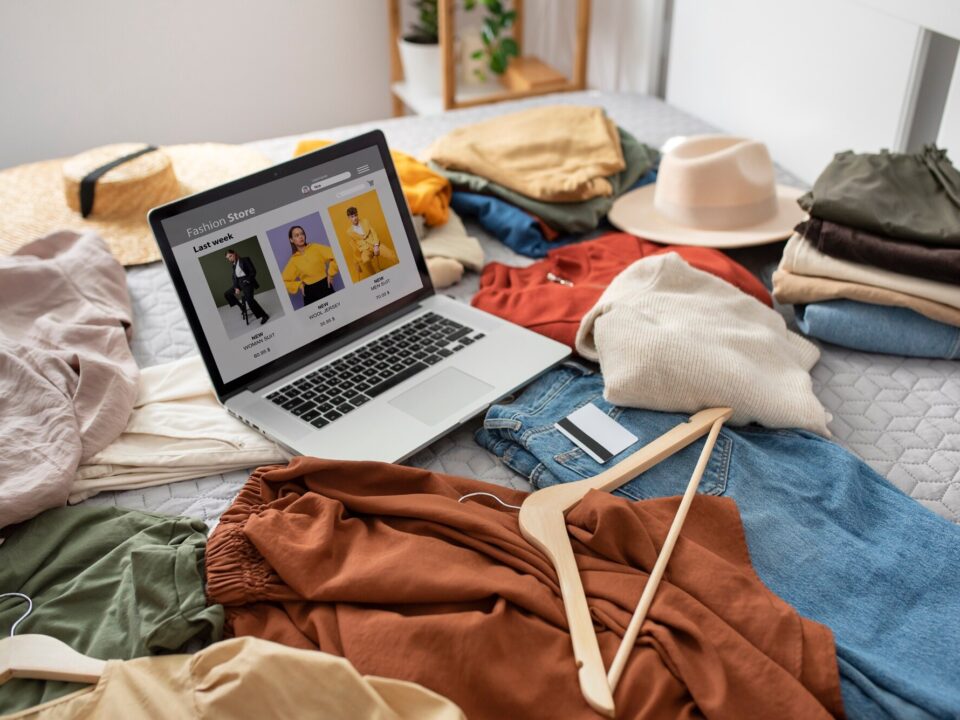 How to Start an Online Thrift Store Business